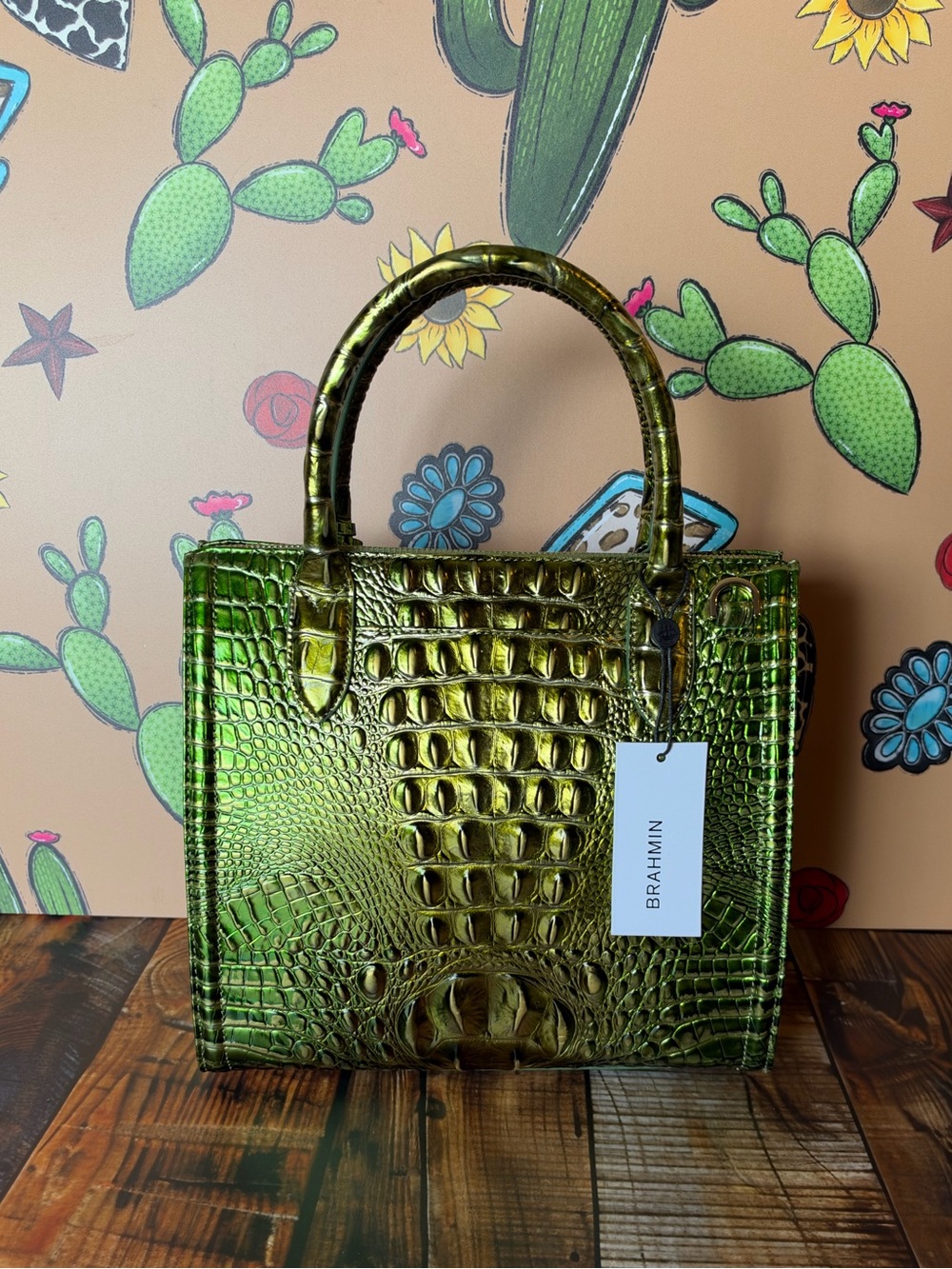 Last one! Price Firm! Brahmin Small Caroline cacti green Metallic - Picture 2 of 13